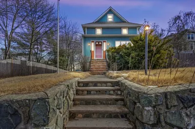 518 Main Street 1