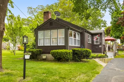 1 Washburn Ave