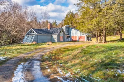 442 W Cummington Rd 1