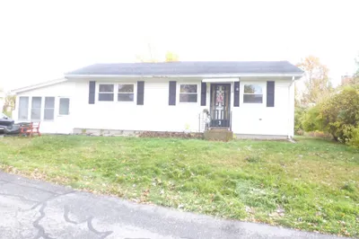 3 Lower Windbrook Road