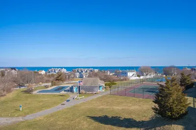 4 Highland Terrace #403 1