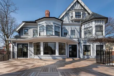 232 Kent Street 1