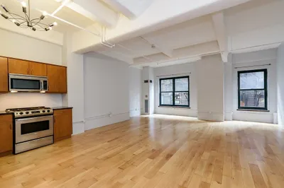42 Chauncy St #5C 1