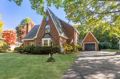 710 Furnace Brook Pkwy 1