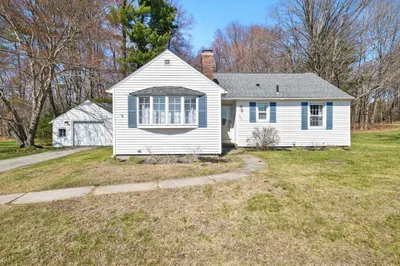 150 Mapleshade Avenue