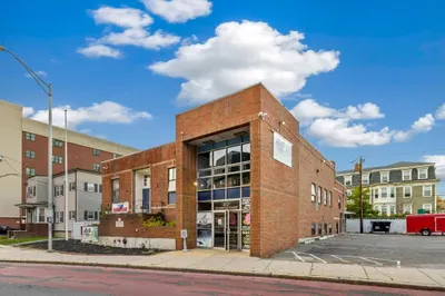 37 Florence Street #1L 1
