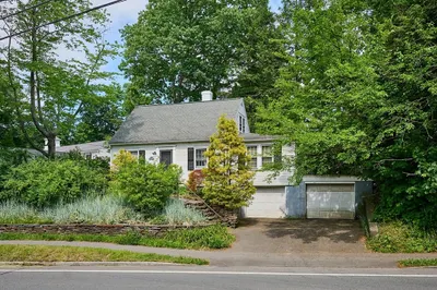 289 Triangle St