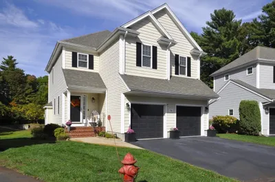 70 Surrey Ln 1