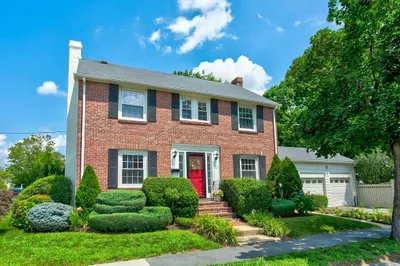 10 Raleigh St 1
