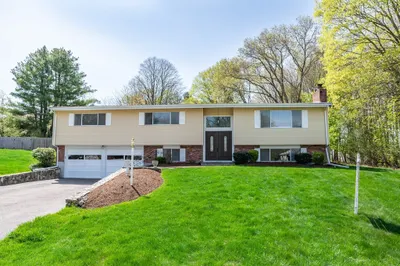 9 Clearview Dr