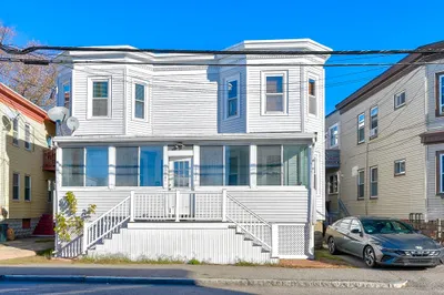 118 Brook Rd #2
