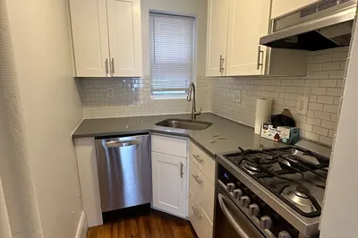 109 Summer St #114 1