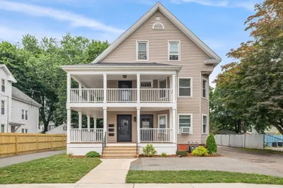 34 Dean St