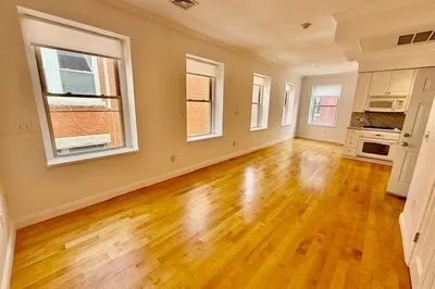 11 Unity St #8