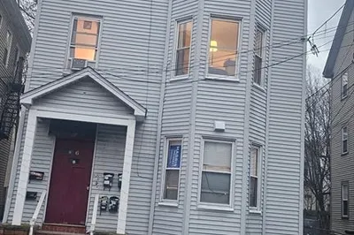 6 Ashley St #3