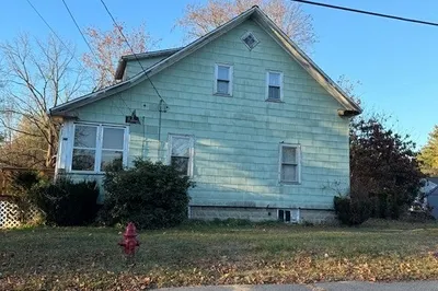 100 Pine Grove Ave
