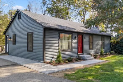 89 River Rd