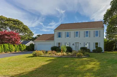 26 Old Carriage Dr