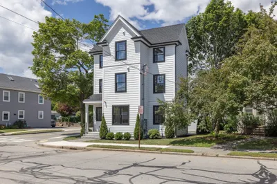 43 Crafts St #1 1