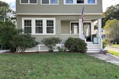 128 Willow St #1 1