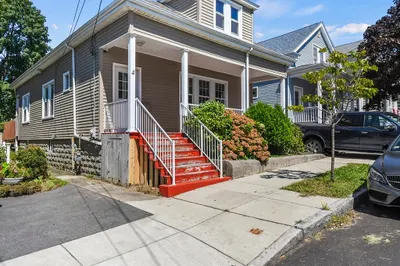 79 Valentine Street