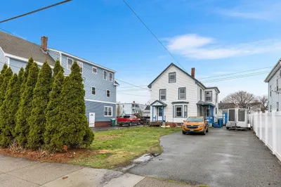 15 Hood St
