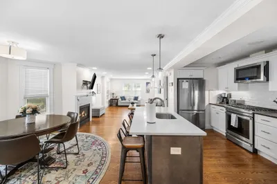 114 Moreland St #1 1