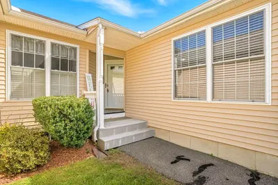 55 Angell Brook Dr #55 1