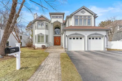 74 Evelyn Road 1