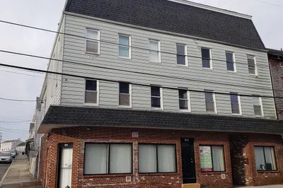 263-265 Rodman St