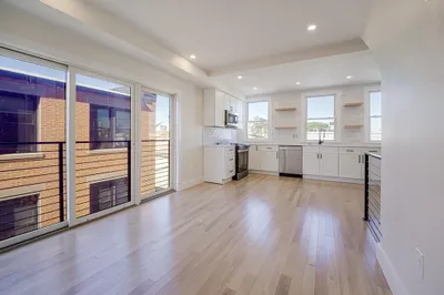 59 Gove St #4 1