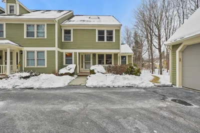 18 Fieldstone Street #18 1