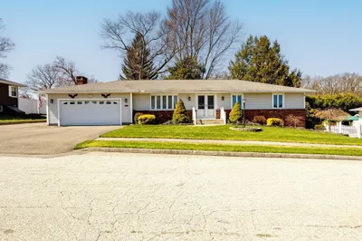 256 Tolpa Circle 1