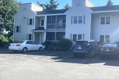 632 Main St #1