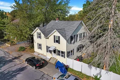 20 Pleasantview Ave