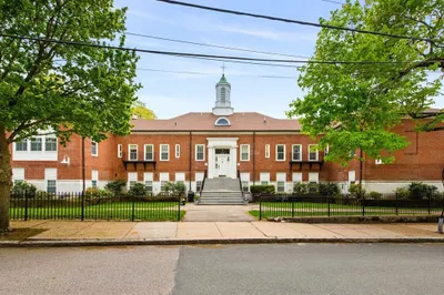 35 Eldridge Rd #210