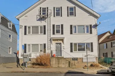 30 Brow St