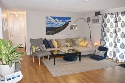 50 Colonial Dr #5 1