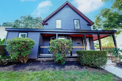 106 Temple St