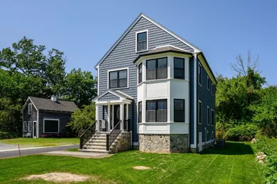 316 N Main St 1