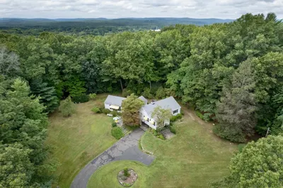 134 Maplewood Terrace 1
