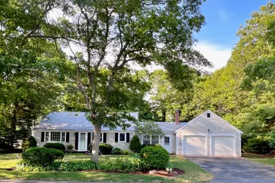 40 Highland Dr