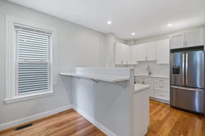 35 Newport Street #1