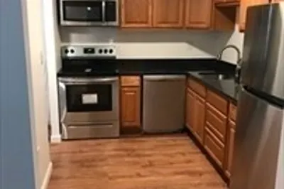 24 Faxon St #6 1