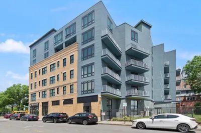 1948-1950 Washington St #2G 1