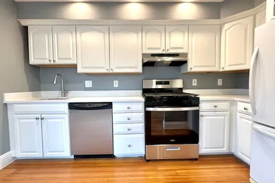 409 Main St #301