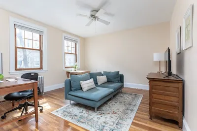 48 Strathmore Rd #26
