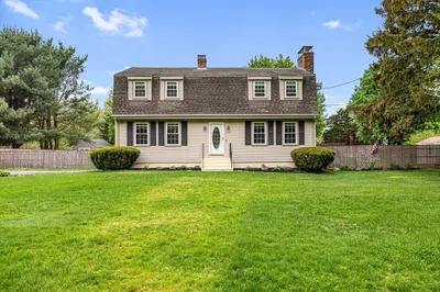 528 Brown Ave 1