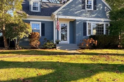 46 Bowden Ave #1