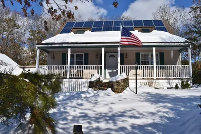 10 Candlewood Ln 1
